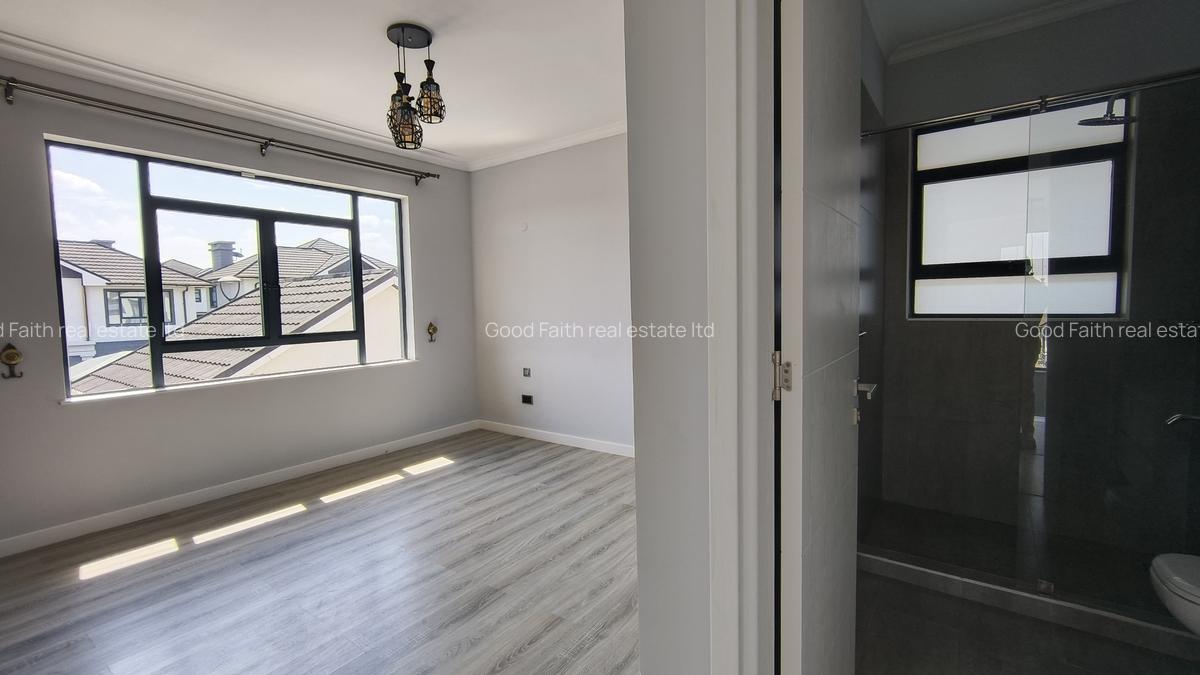 3 Bed Villa with En Suite in Kiambu Road - 15