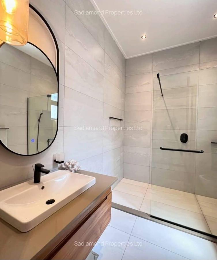 4 Bed Townhouse with En Suite in Loresho - 11