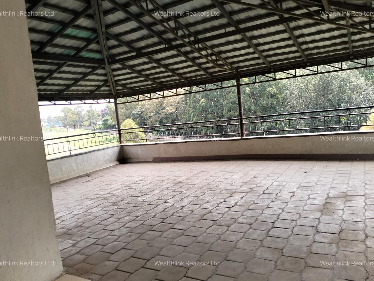 5 Bed Townhouse with En Suite at Lavington - 12