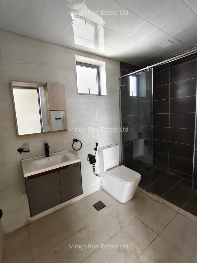 4 Bed Apartment with Staff Quarters in Parklands - 18