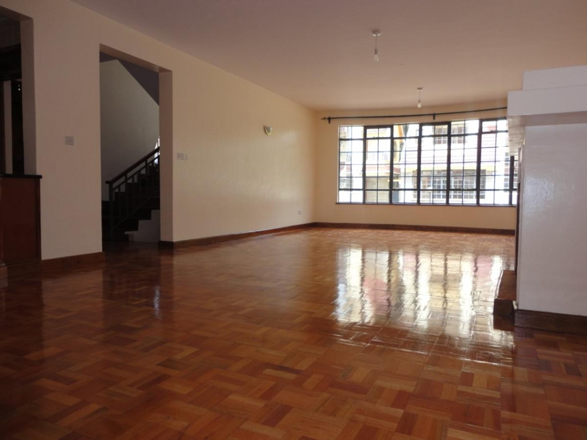 5 Bed Townhouse with En Suite at Kileleshwa - 3