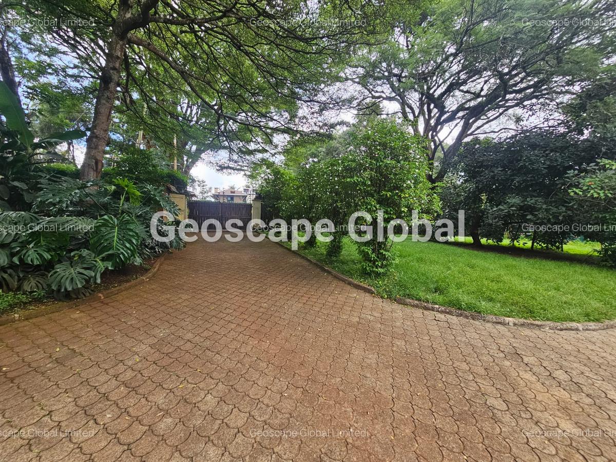 4 Bed House with En Suite in Kitisuru - 2