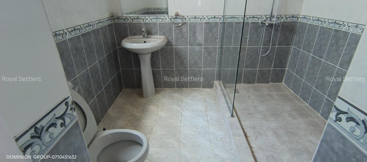 3 Bed Apartment with En Suite at Lantana Road - 8