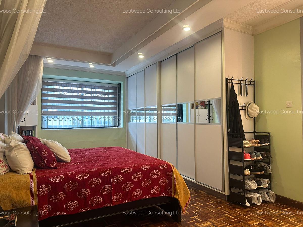 3 Bed Apartment with En Suite at Lantana Road - 6