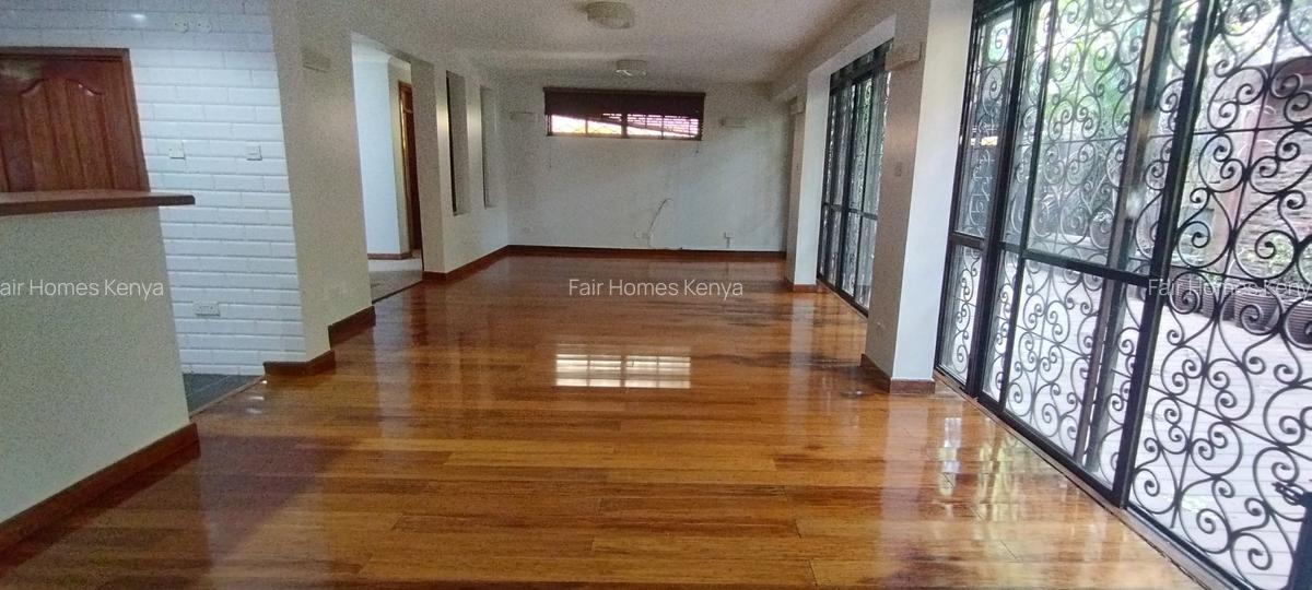 5 Bed Townhouse with En Suite at Convent Drive - 11