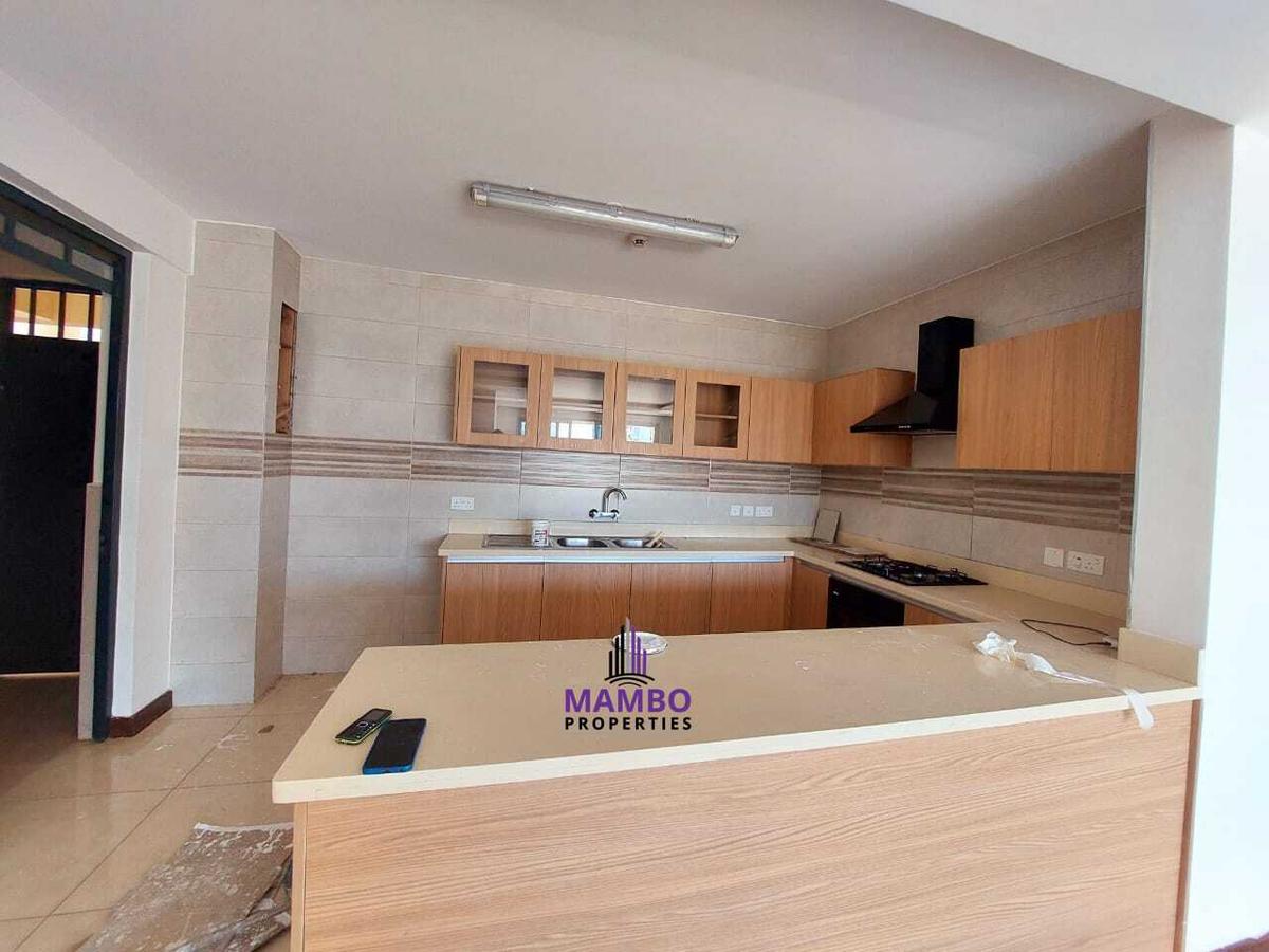 2 Bed Apartment with En Suite at General Mathenge - 11