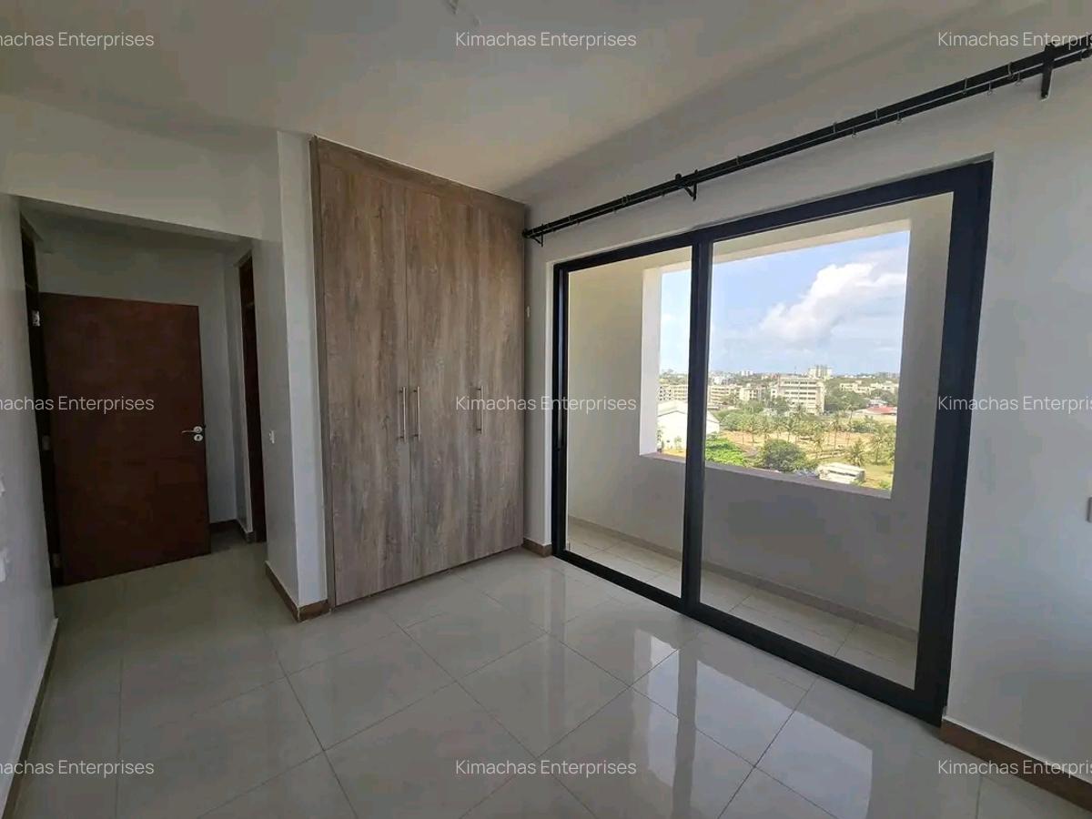 3 Bed Apartment with En Suite at Cement Road - 10