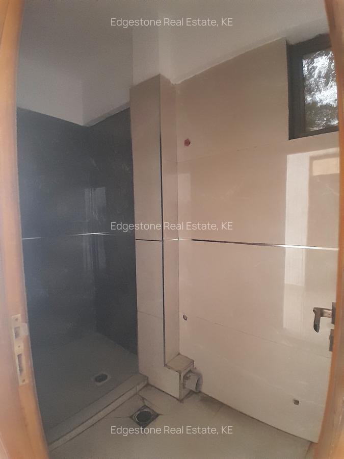 2 Bed Apartment with En Suite in Tudor - 1