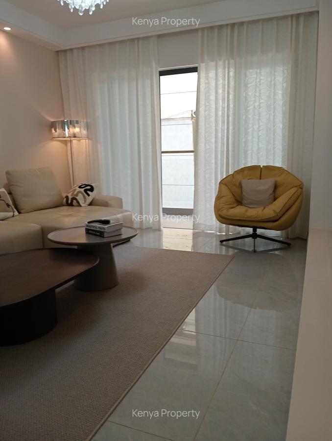 3 Bed Apartment with Swimming Pool at Wood Avenue - 14