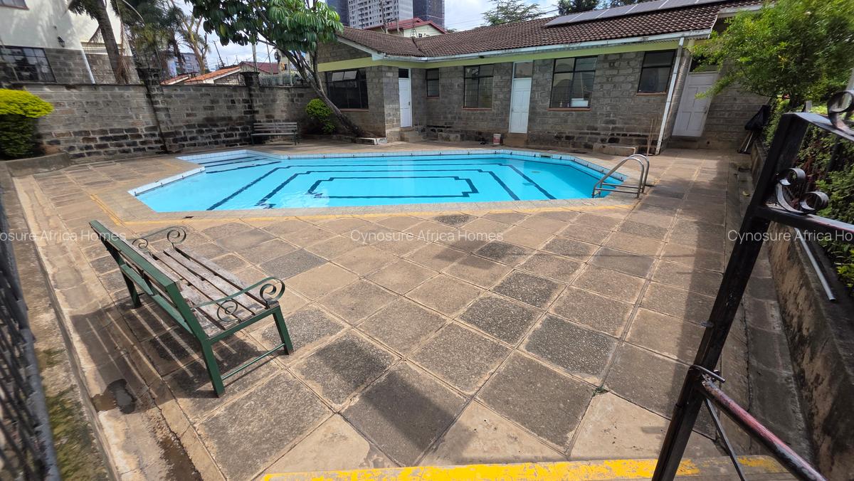 3 Bed Apartment with En Suite at Kilimani - 10