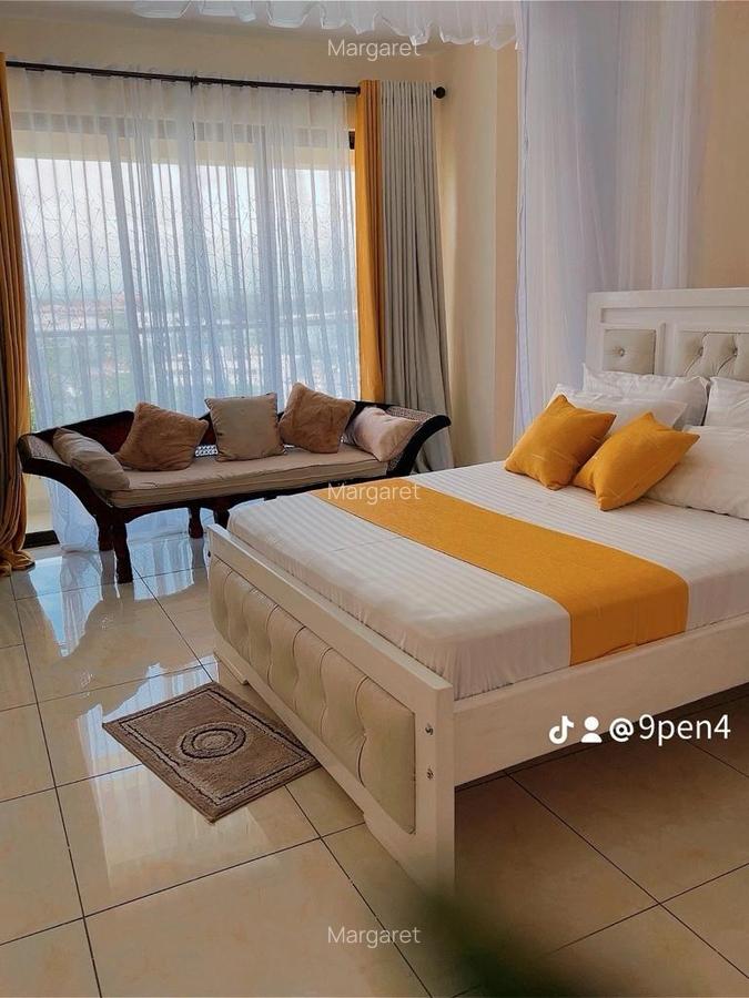 Furnished 2 Bed Apartment with En Suite at 3Rd Avenue Beach Apartment - 3