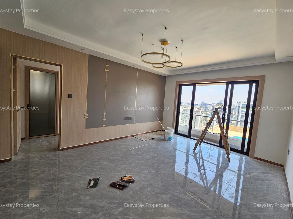 2 Bed Apartment with En Suite in Riverside - 2