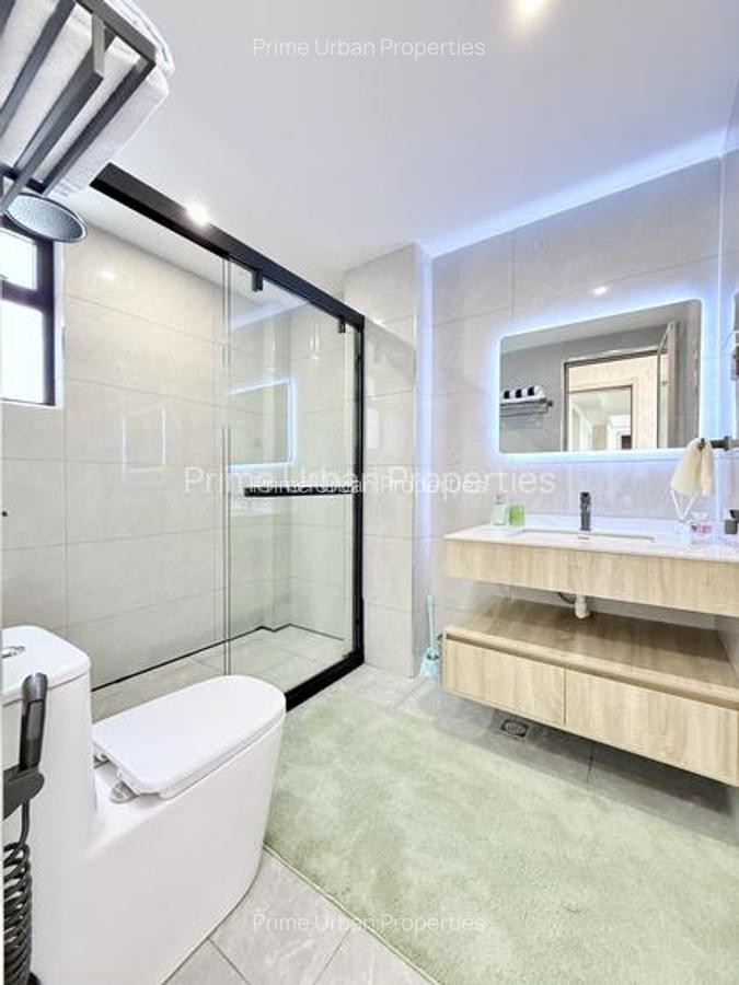 Serviced 2 Bed Apartment with En Suite in Riverside - 12