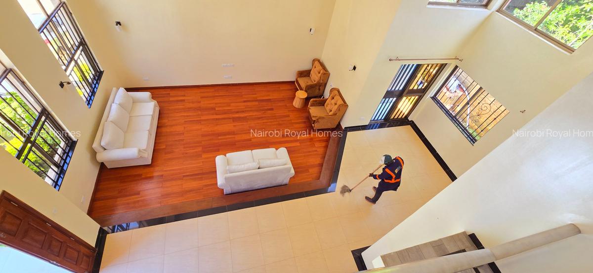 5 Bed Townhouse with En Suite at Chalbi Drive - 19