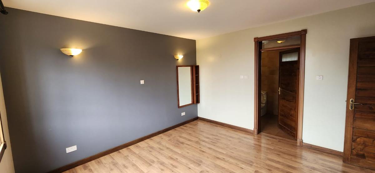 4 Bed Apartment with En Suite in General Mathenge - 18