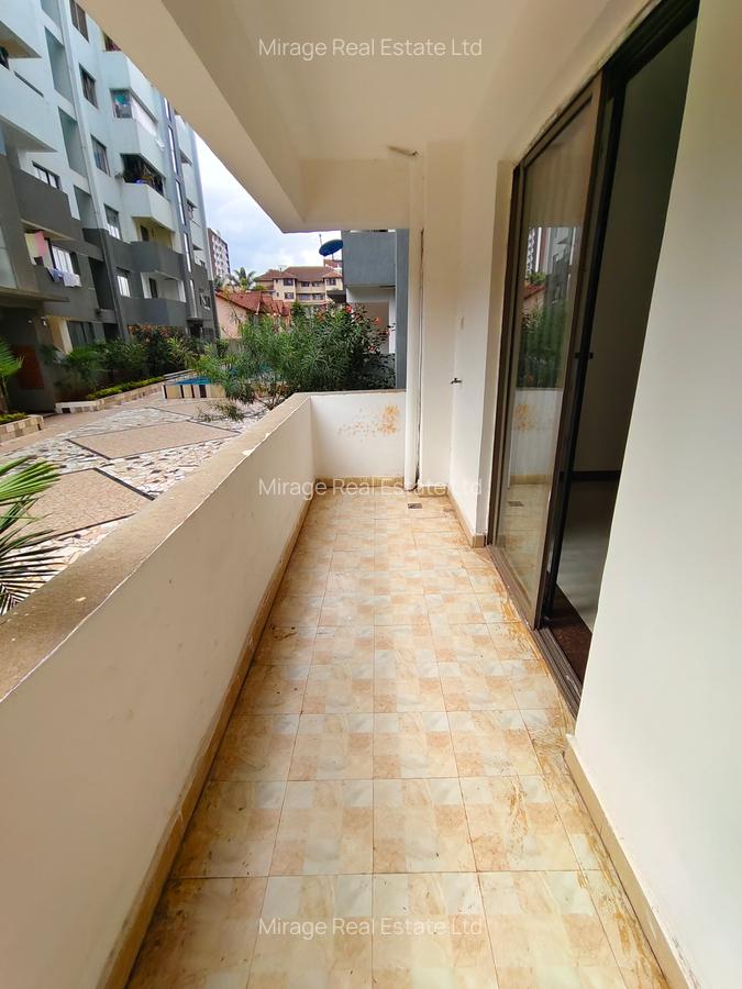 1 Bed Apartment with Swimming Pool in Kileleshwa - 8