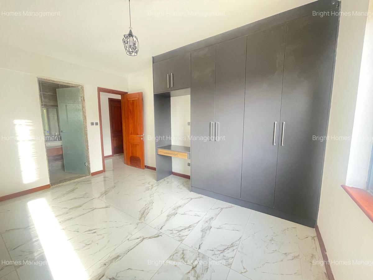 3 Bed Apartment with Swimming Pool in Kileleshwa - 13