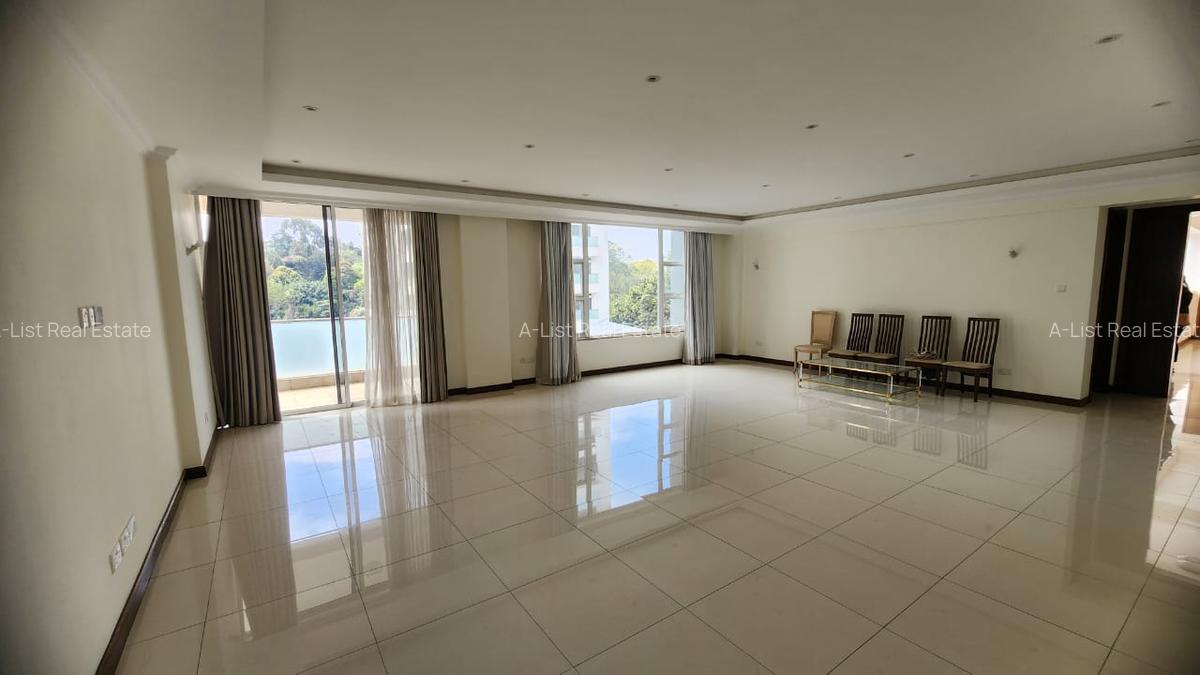 4 Bed Apartment with En Suite at General Mathenge - 10