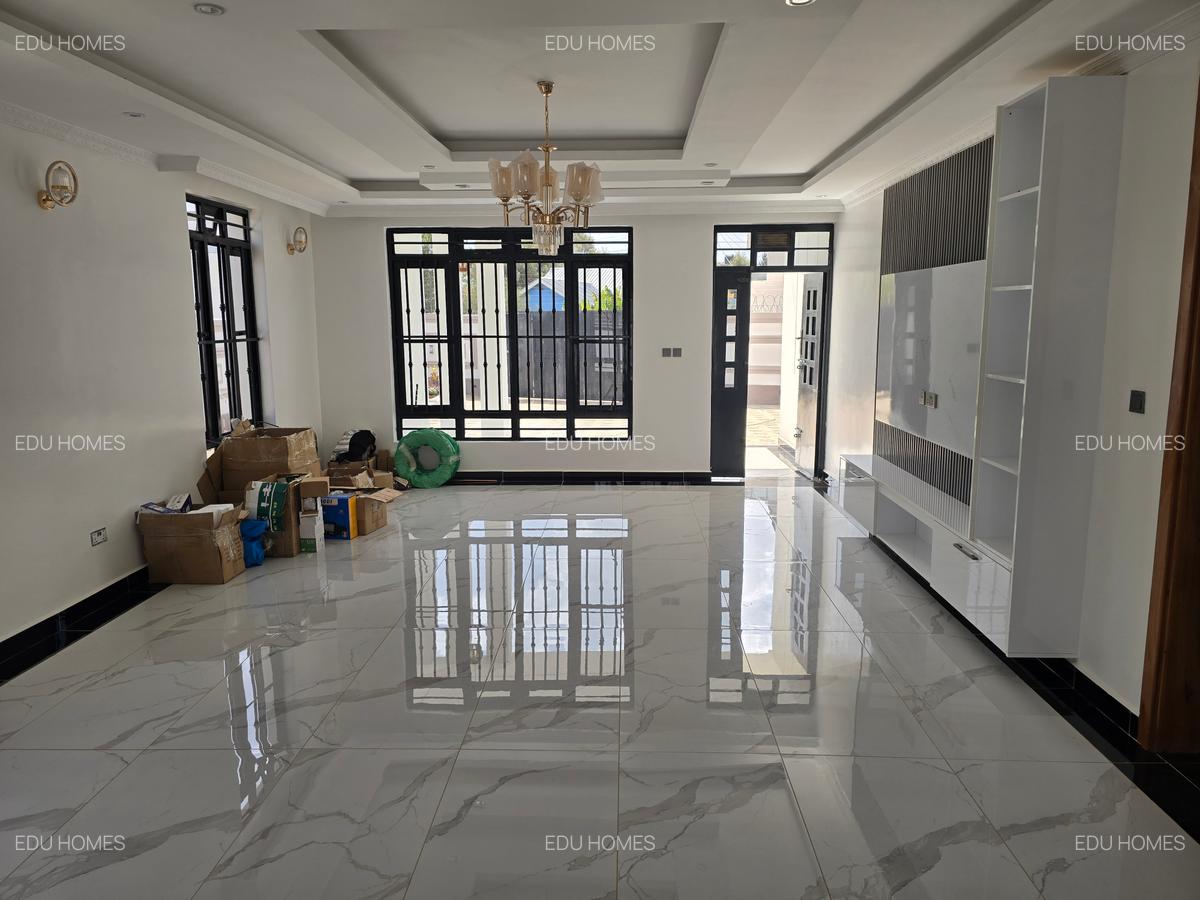 4 Bed House with En Suite at Thikaroad - 12