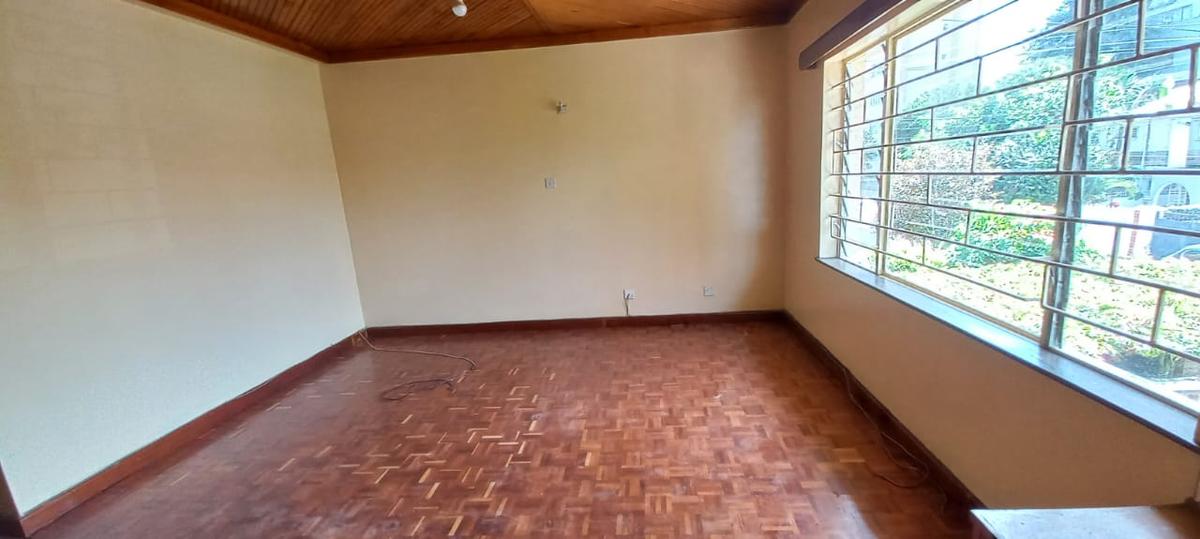 3 Bed Townhouse with En Suite at Lenana Road - 15