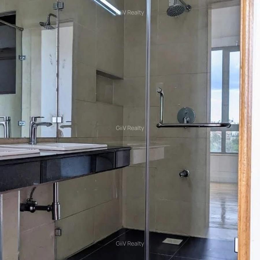 2 Bed Apartment with En Suite in Kilimani - 11