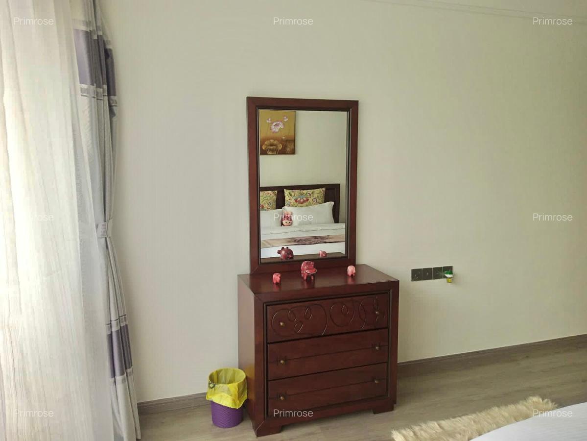 Furnished 3 Bed Apartment with En Suite in Riverside - 10