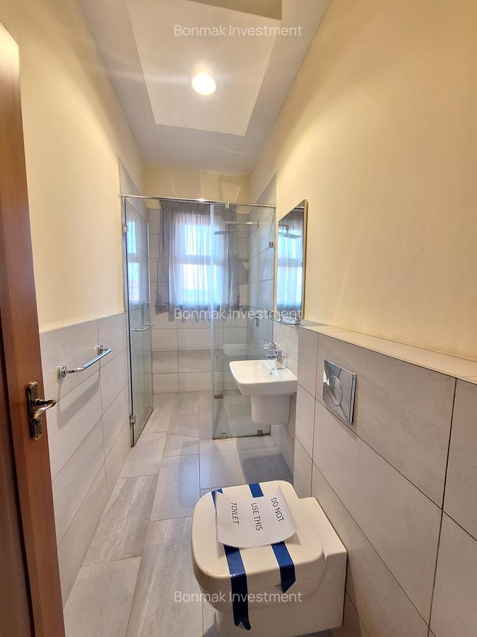 4 Bed Townhouse with En Suite at New Runda - 9