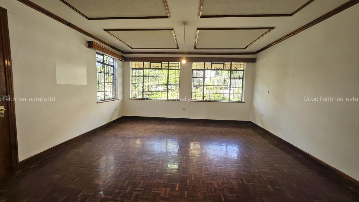 5 Bed House with En Suite in Gigiri - 3