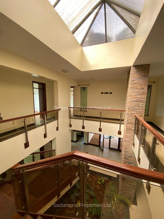 5 Bed Villa with En Suite in Karen - 16