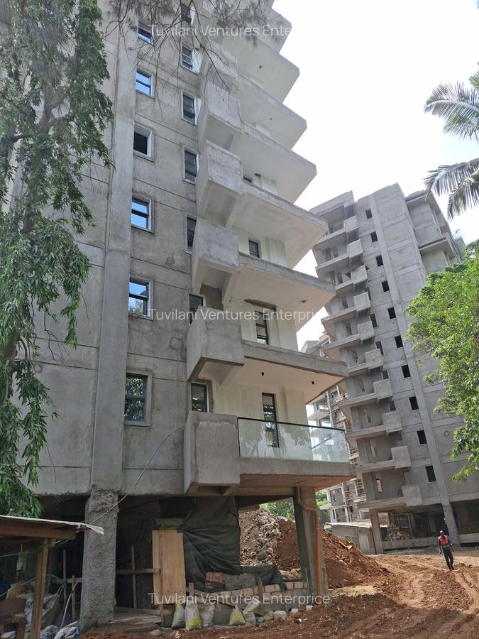 Serviced 3 Bed Apartment with En Suite at Nyali Mombasa - 8