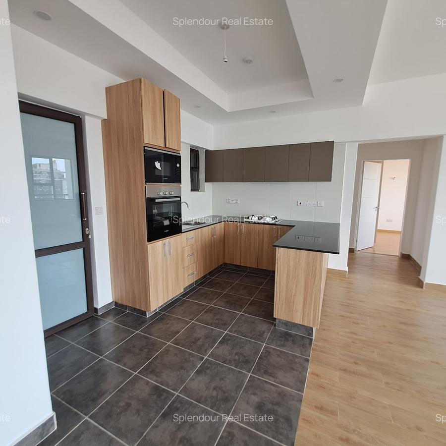 2 Bed Apartment with En Suite in Kilimani - 12