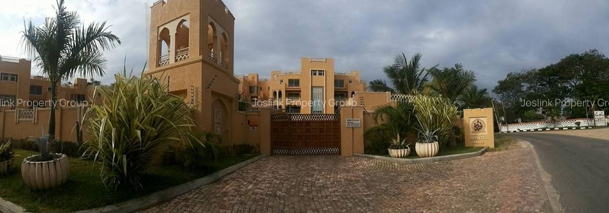 Serviced 3 Bed Apartment with En Suite in Nyali Area - 5