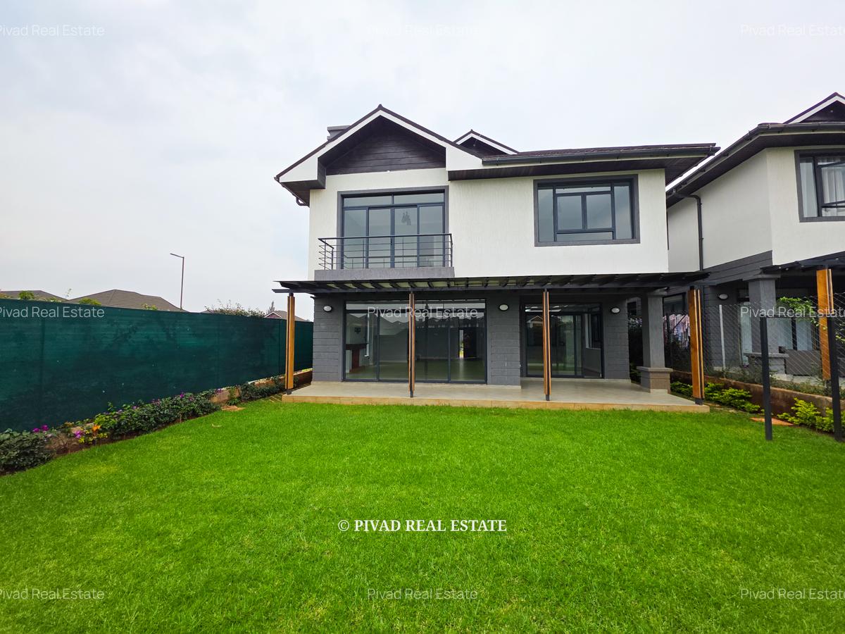 4 Bed Villa with Swimming Pool in Runda - 1