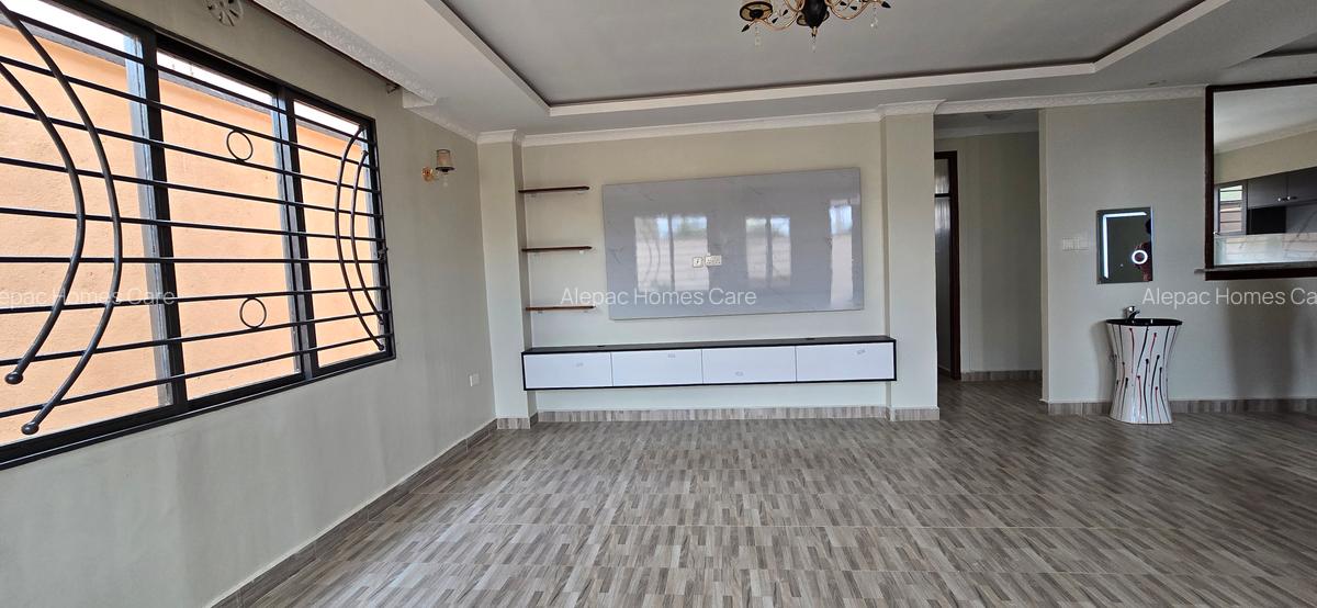 4 Bed House with En Suite at Varsityville - 2