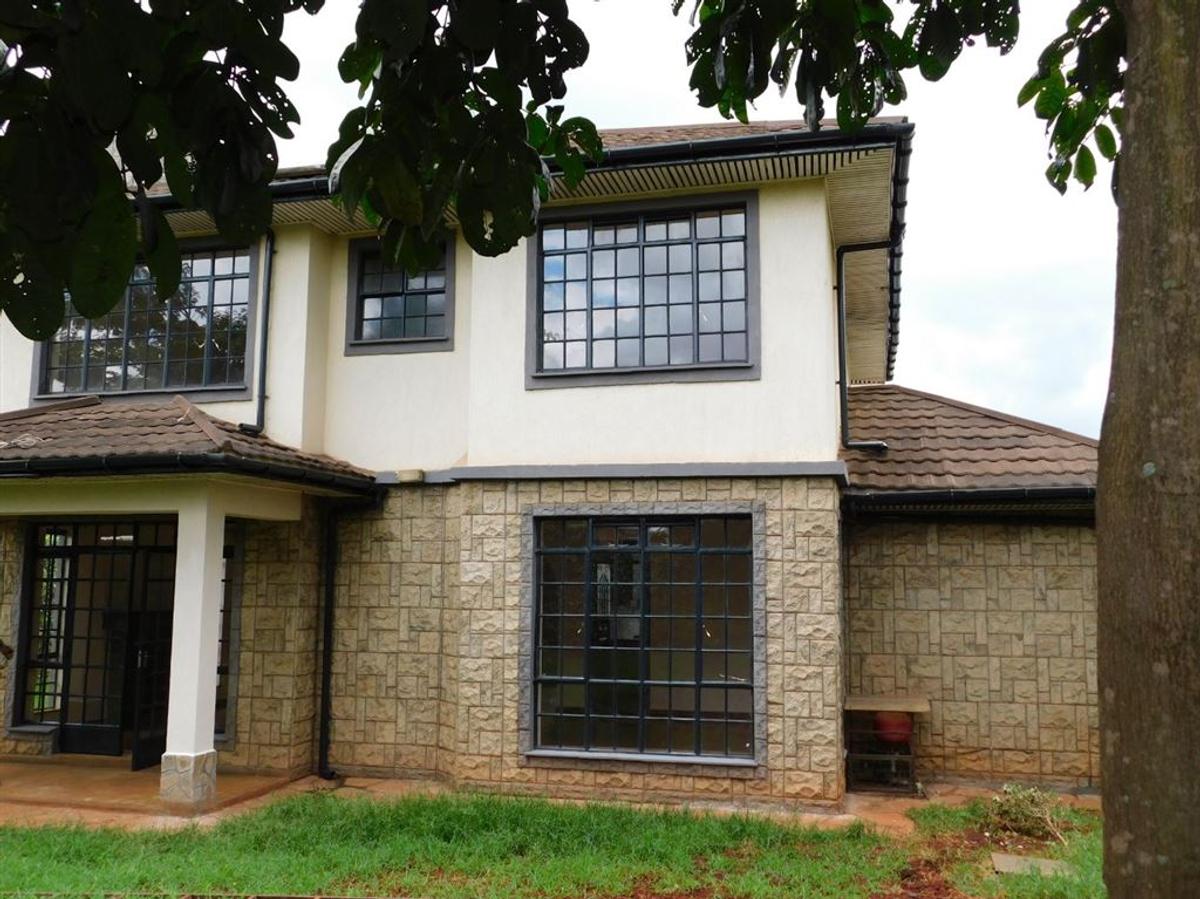 4 Bed House with En Suite at Eden Ville Estate Opp Fivestar Meadows - 20