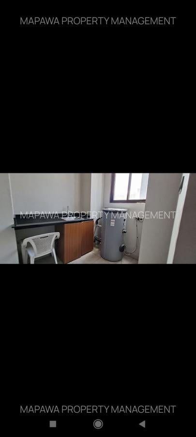 3 Bed Apartment with En Suite in Brookside - 8