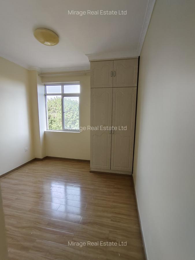 3 Bed Apartment with Gym in Kilimani - 19