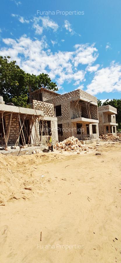 4 Bed Townhouse with En Suite in Nyali Area - 12