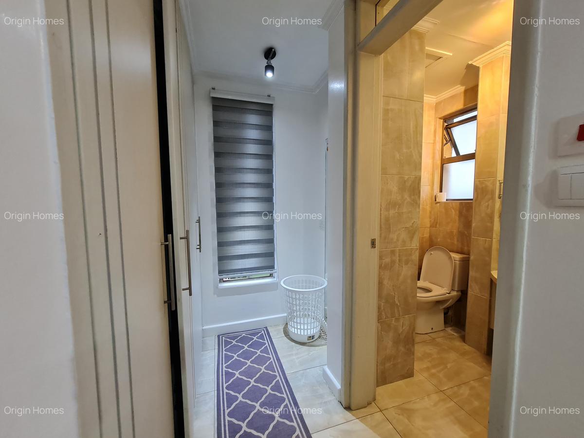 Serviced 1 Bed Apartment with En Suite at Lavington - 12