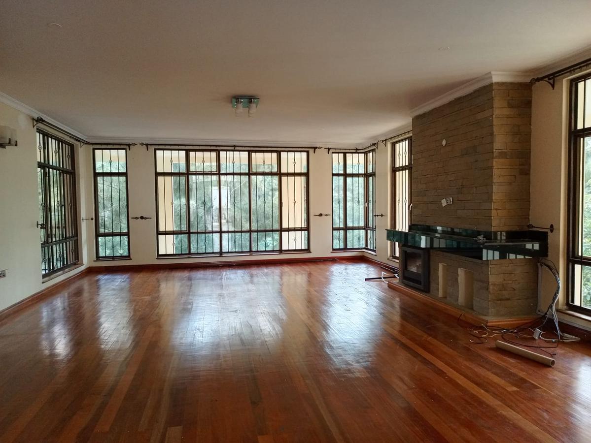 6 Bed House with En Suite in Kitisuru - 16