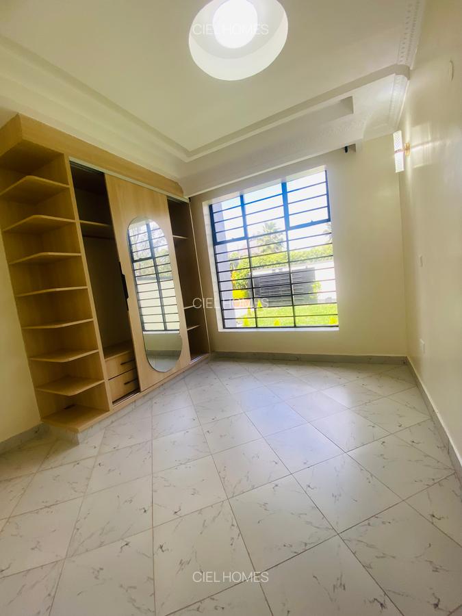 4 Bed Townhouse with En Suite at Eastern Bypass - 12