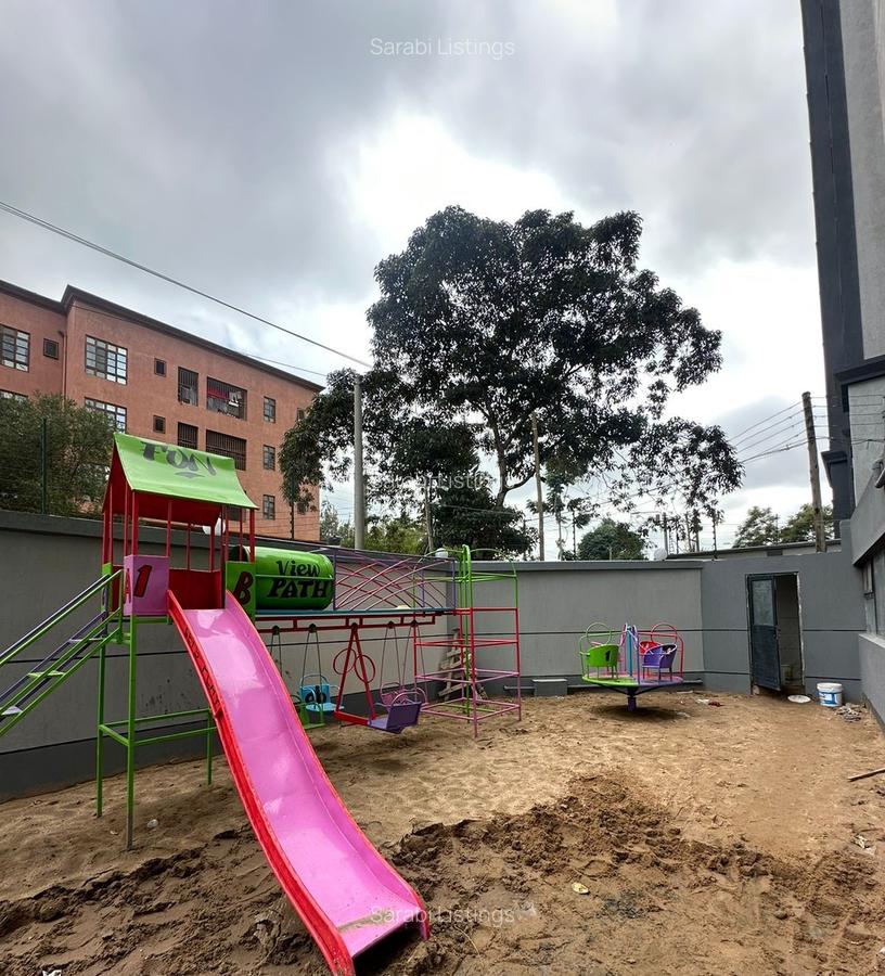 3 Bed Apartment with En Suite in Lavington - 12