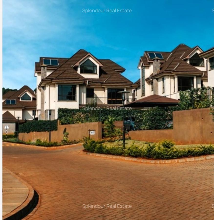 4 Bed Villa with En Suite in Runda - 1