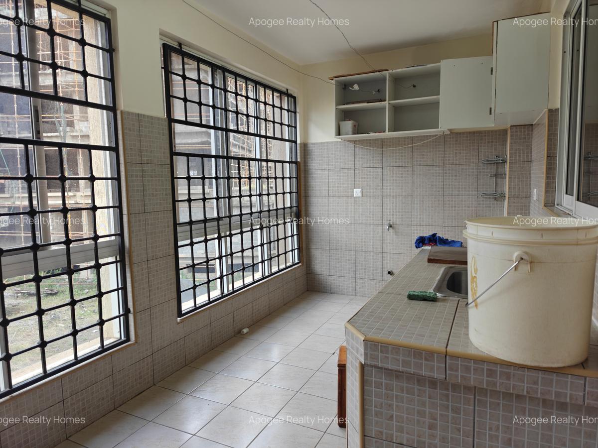 3 Bed Apartment with En Suite at Off General Mathenge - 16