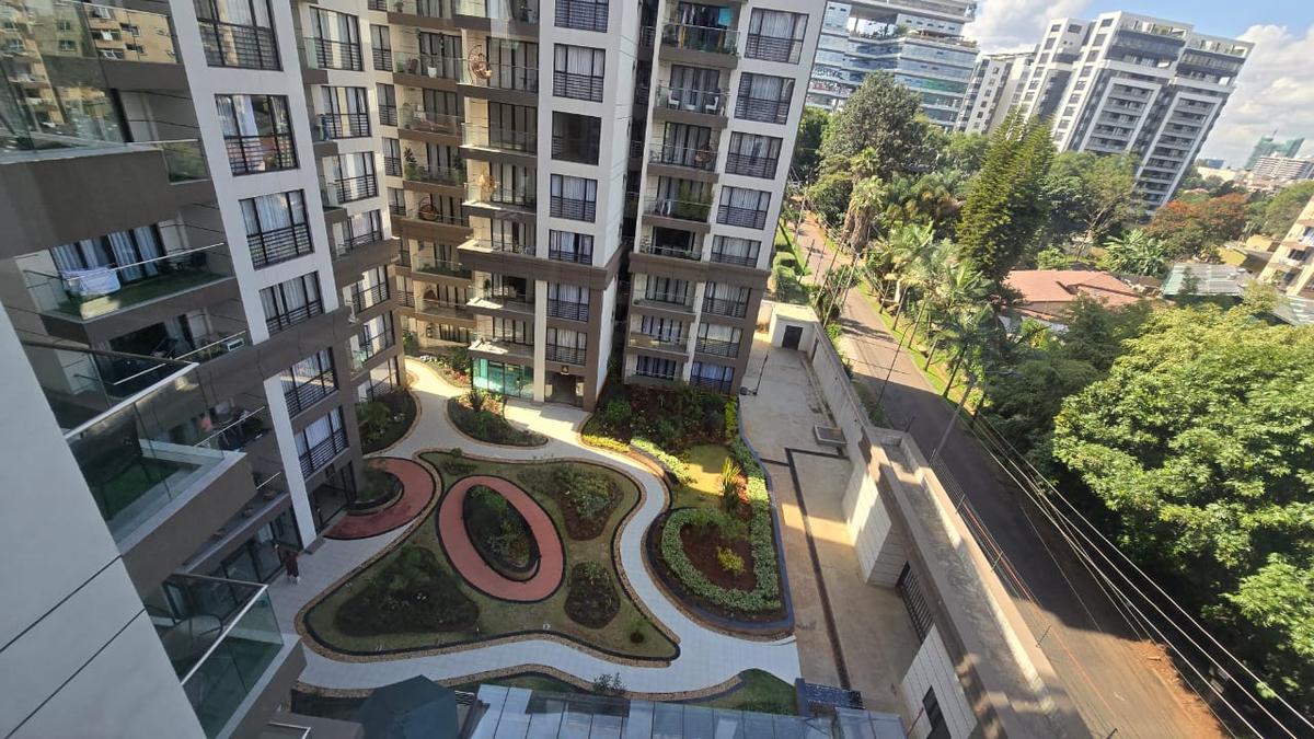 3 Bed Apartment with En Suite in Riverside - 18