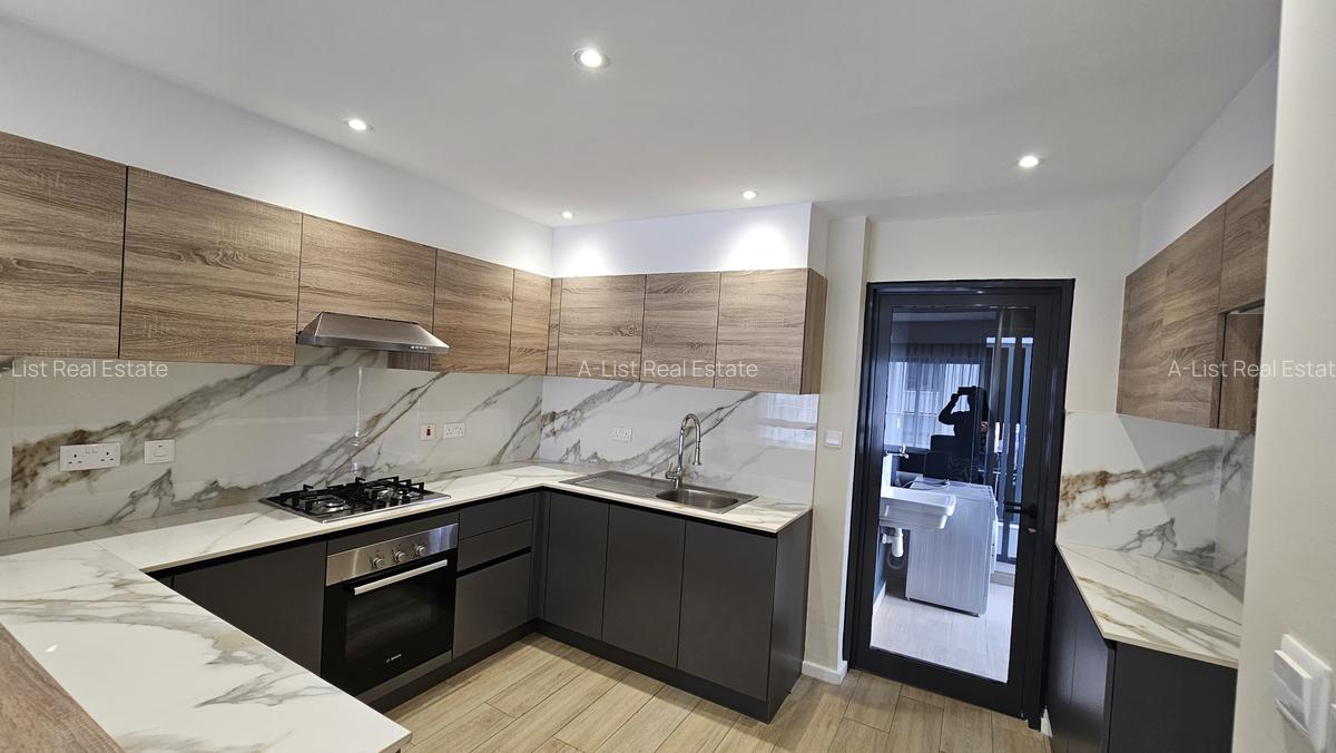 2 Bed Apartment with En Suite at Riverside - 7