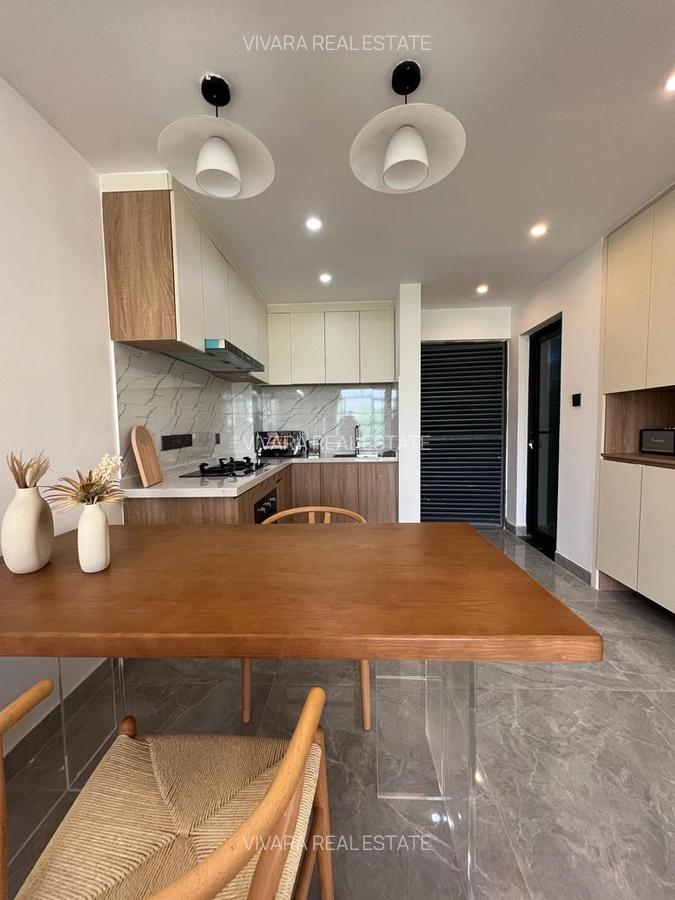 2 Bed Apartment with En Suite in Lavington - 6