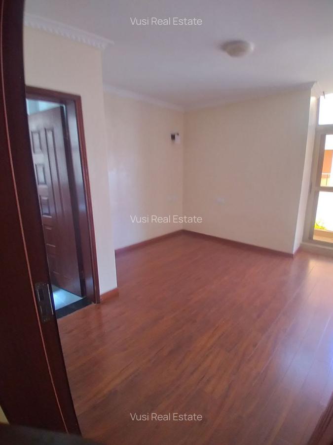 5 Bed Villa with En Suite in Lavington - 8