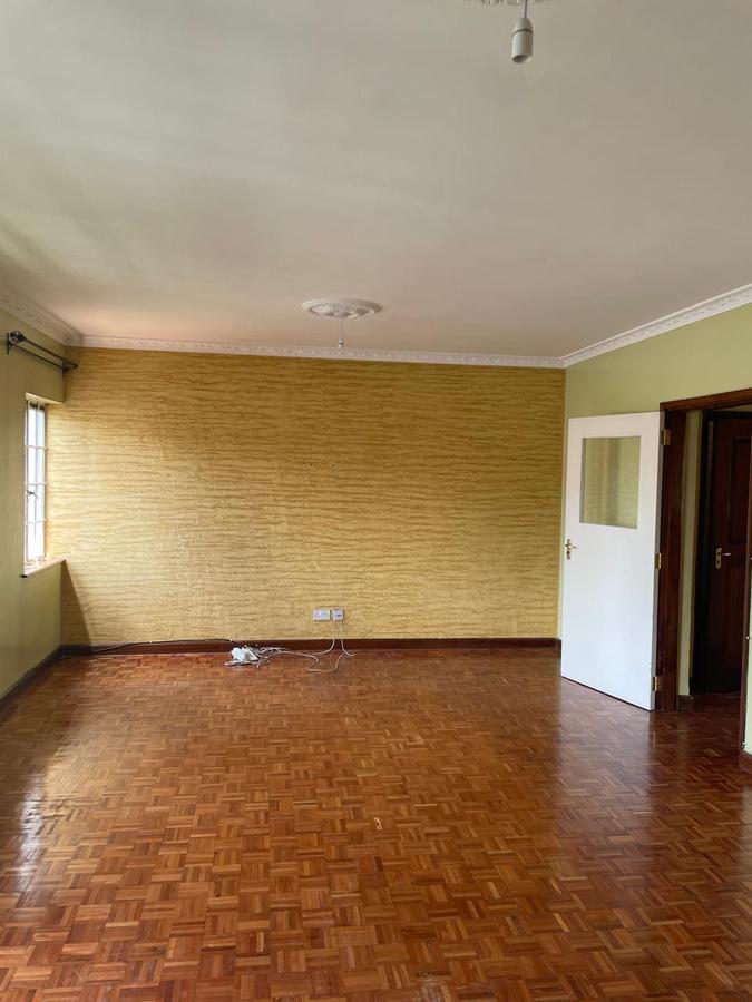 2 Bed Apartment with En Suite in Kilimani - 15