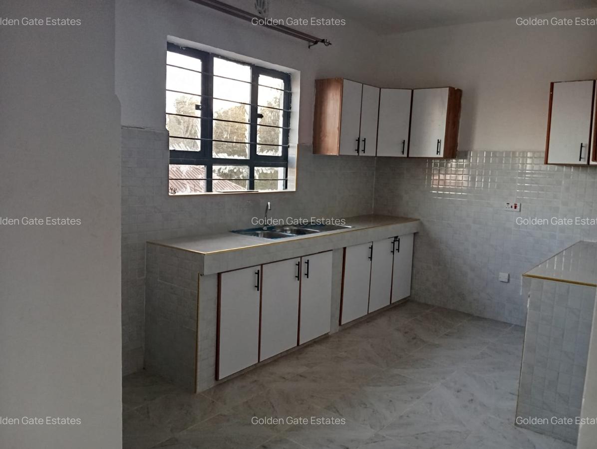 4 Bed House with En Suite in Ongata Rongai - 8